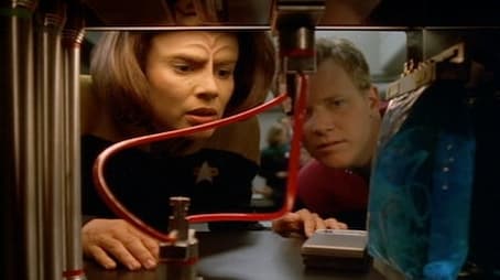 Star Trek: Voyager Macrocosm